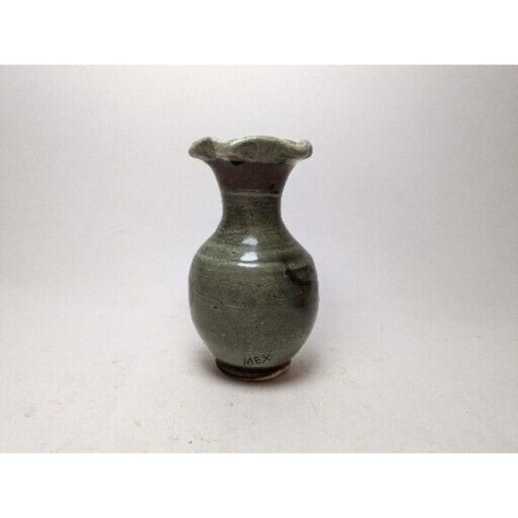 Tonala Mexico Pottery Vase - Picture 3 of 6